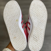 Load image into Gallery viewer, ADIDAS Size 10 SHOE
