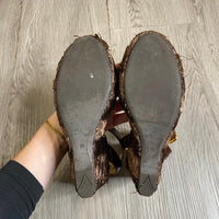 Load image into Gallery viewer, PRADA Size 7 1/2 DESIGNER

