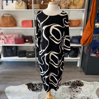 Load image into Gallery viewer, CHICOS Size LARGE DRESS
