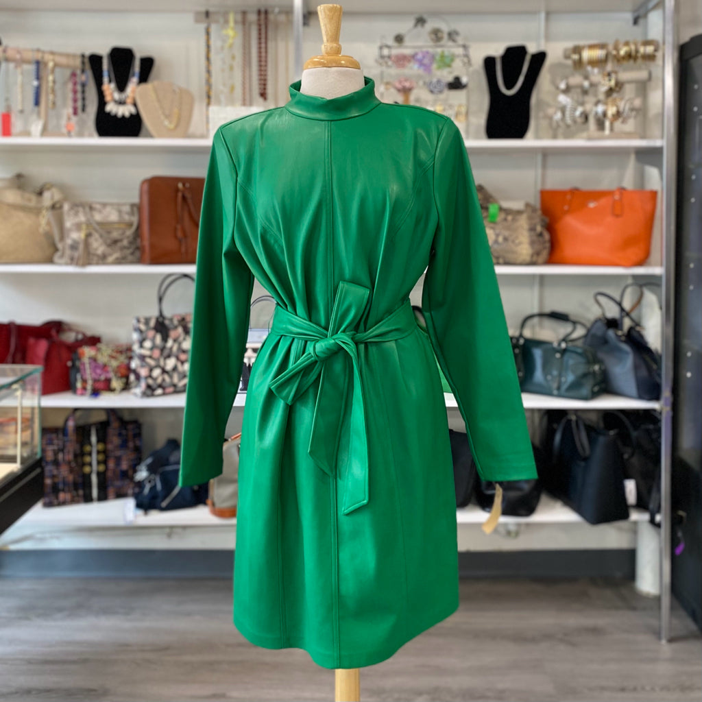 ELOQUII Size 16 PLUS