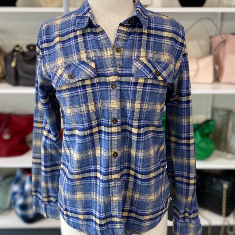 PATAGONIA Size MED TOPS