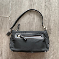 Load image into Gallery viewer, COACH Size BOUTIQUE
