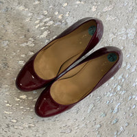 Load image into Gallery viewer, KATE SPADE Size 7 1/2 BOUTIQUE

