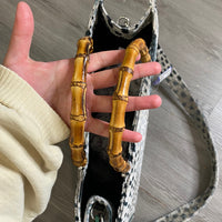 Load image into Gallery viewer, NO LABEL BOUTIQUE
