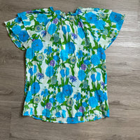 Load image into Gallery viewer, Olivia James Size SMALL BOUTIQUE
