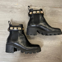 Load image into Gallery viewer, GUCCI Size 36.5 DESIGNER
