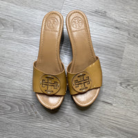 Tory Burch Size 8 BOUTIQUE