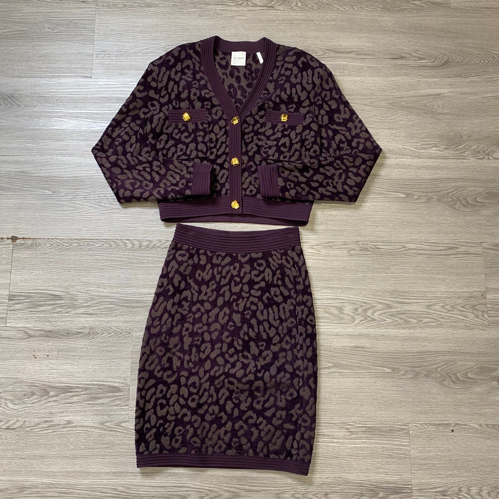 ST JOHN Size MED DESIGNER