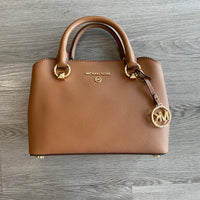 Load image into Gallery viewer, Michael BOUTIQUE
