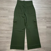 Load image into Gallery viewer, CABI Size MED PANTS
