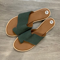 Load image into Gallery viewer, IKWETTA Size 10 1/2 SHOE
