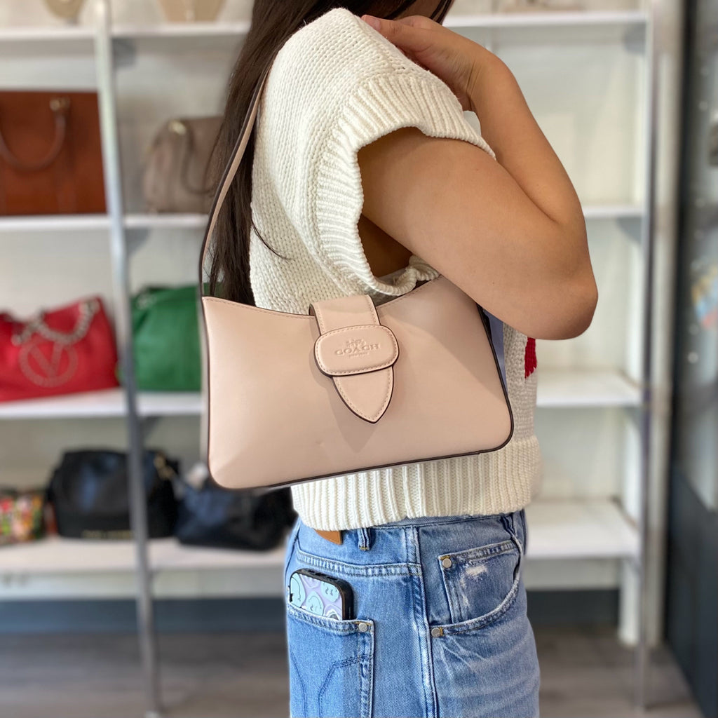 COACH BOUTIQUE