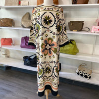 Load image into Gallery viewer, TUCKERNUCK Size LARGE BOUTIQUE
