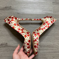 Load image into Gallery viewer, Manolo Blahnik DESIGNER
