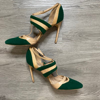 Load image into Gallery viewer, Manolo Blahnik Size 9 DESIGNER
