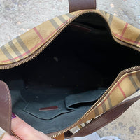 Load image into Gallery viewer, BURBERRY DESIGNER
