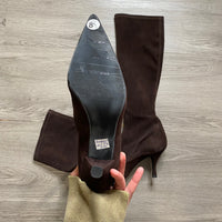 Load image into Gallery viewer, STUART WEITZMAN Size 8 1/2 BOUTIQUE
