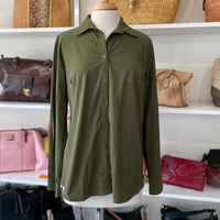 Load image into Gallery viewer, AMELIORA Size LARGE TOPS
