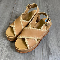 Load image into Gallery viewer, Loeffler Randall Size 6 BOUTIQUE
