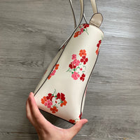 Load image into Gallery viewer, KATE SPADE BOUTIQUE
