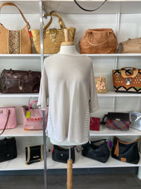 Load image into Gallery viewer, CHICOS Size MED TOPS
