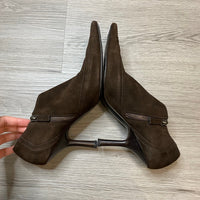 Load image into Gallery viewer, CHANEL Size 9 DESIGNER
