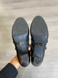 Load image into Gallery viewer, CLARKS Size 7 1/2 SHOE
