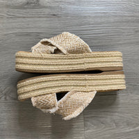 Load image into Gallery viewer, Sam Edelman Size 9 SHOE
