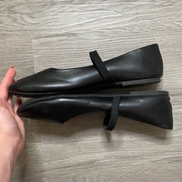 Load image into Gallery viewer, CUSHIONAIRE Size 10 SHOE
