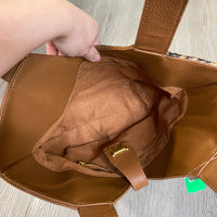 Load image into Gallery viewer, KARRICA BOUTIQUE
