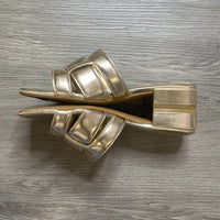 Load image into Gallery viewer, Anne Klein Size 7 SHOE
