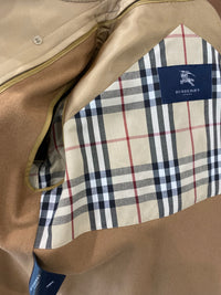 Load image into Gallery viewer, BURBERRY Size 4 DESIGNER
