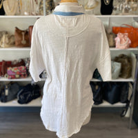 Load image into Gallery viewer, FREE PEOPLE Size LARGE TOPS
