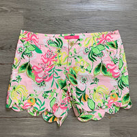 Load image into Gallery viewer, Lilly Pulitzer Size 6 SHORTS
