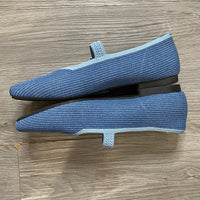 Load image into Gallery viewer, Vivaia Size 8 1/2 SHOE
