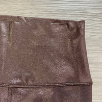 Load image into Gallery viewer, Lululemon Size 4 ATHLETIC WEAR
