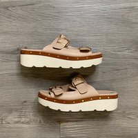 Load image into Gallery viewer, Chinese Laundry Size 9 1/2 SHOE
