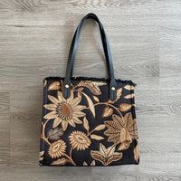 Load image into Gallery viewer, SPARTINA BOUTIQUE
