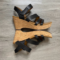 Load image into Gallery viewer, NATURALIZER Size 7 1/2 BOUTIQUE
