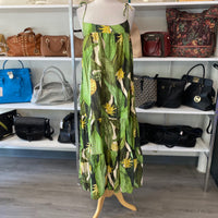 Load image into Gallery viewer, H &amp; M Size MED DRESS
