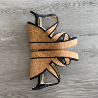 Load image into Gallery viewer, Jimmy Choo Size 9 DESIGNER
