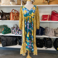 Load image into Gallery viewer, GiGio Size MED DRESS
