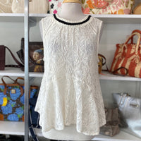 Load image into Gallery viewer, FREE PEOPLE Size LARGE TOPS
