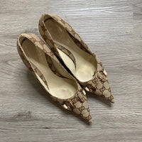 Load image into Gallery viewer, GUCCI Size 6 1/2 DESIGNER

