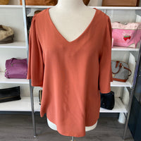 Load image into Gallery viewer, ANDREE Size LARGE TOPS
