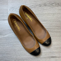 Load image into Gallery viewer, CHANEL Size 8 DESIGNER
