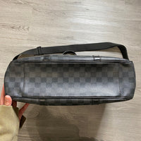 Load image into Gallery viewer, Louis Vuitton DESIGNER
