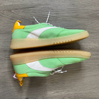 Load image into Gallery viewer, Oncept Size 8 BOUTIQUE
