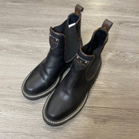 Load image into Gallery viewer, Louis Vuitton Size 37 DESIGNER
