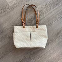 Load image into Gallery viewer, Michael BOUTIQUE
